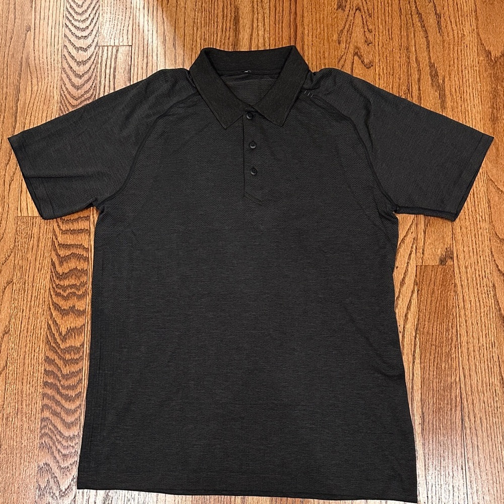 Lululemon Men's Black Polo Shirt